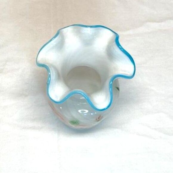 Fenton for Teleflora Cased Swirl Aqua Crest Hand Painted Ruffled Small Vase - Picture 10 of 12